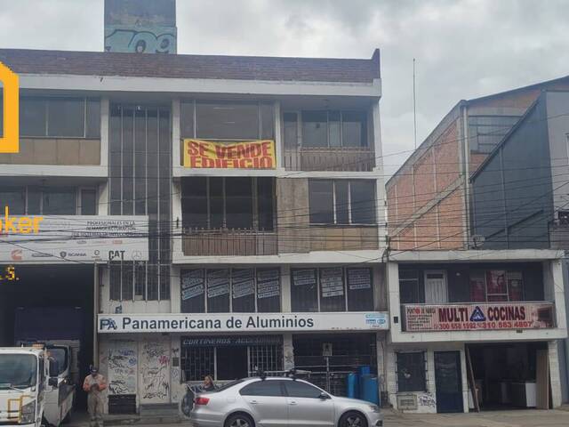 #MT 083 - Edificio comercial para Venta en Bogotá - DC - 1