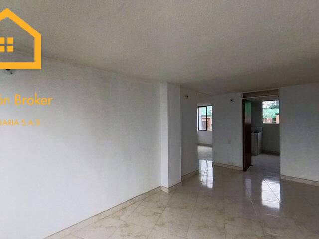 #PH 1133 - Apartamento para Venta en Bogotá - DC - 3