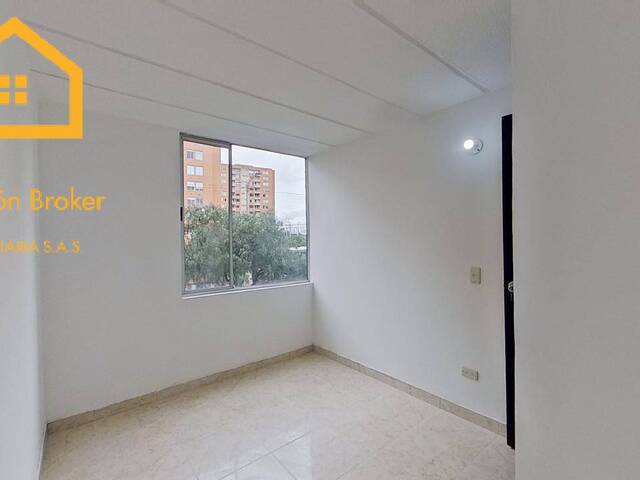 #PH 1137 - Apartamento para Venta en Bogotá - DC - 2