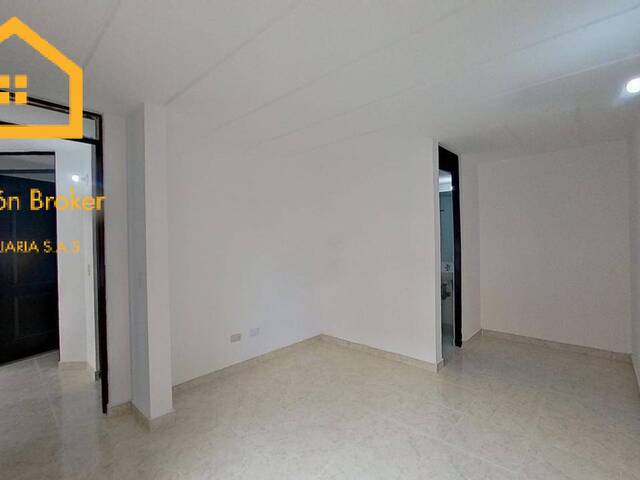 #PH 1137 - Apartamento para Venta en Bogotá - DC - 3