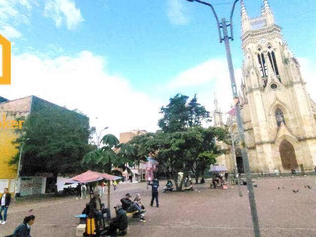 #P 1173 - Edificio comercial para Venta en Bogotá - DC - 1