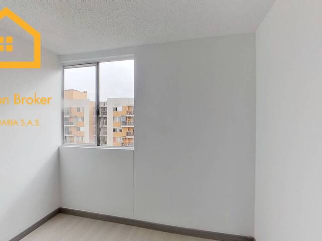 #MEH 1179 - Apartamento para Venta en Bogotá - DC - 2